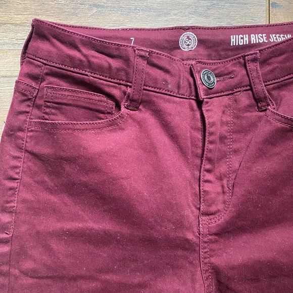 Maroon High Rise Jegging - Picture 2 of 4